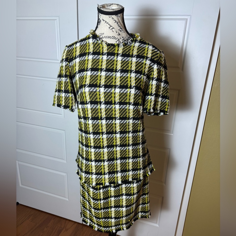 Akris Punto Tweed Knit Blouse and Skirt Set Yellow Black Plaid US 4 - Picture 6 of 15